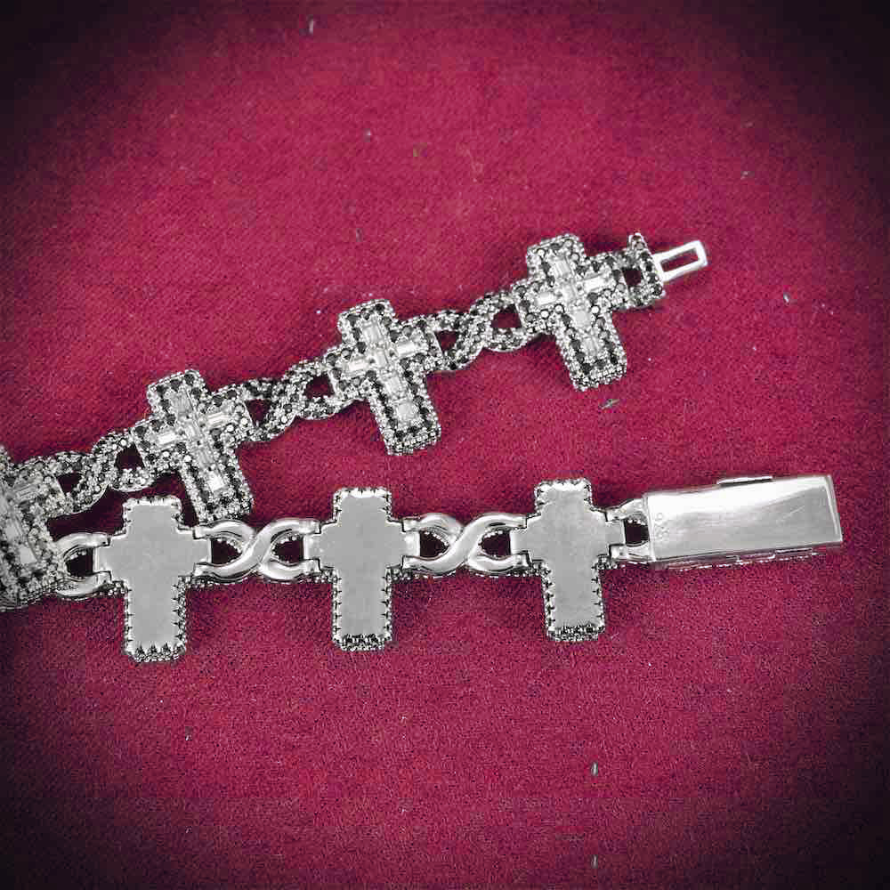 15MM Iced Out Black Moissanite Cross Link Bracelet 14K Gold