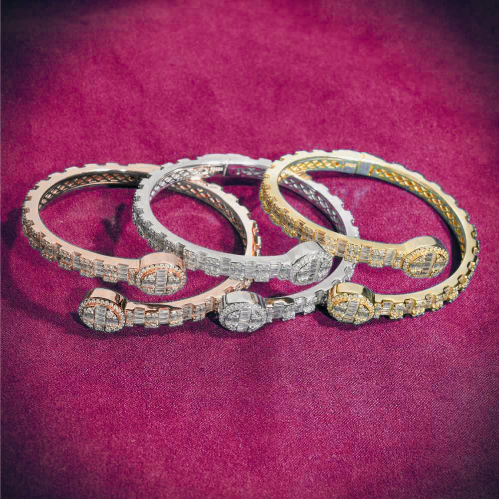 Circle Baguette Moissanite Bangle Bracelet 14K Gold