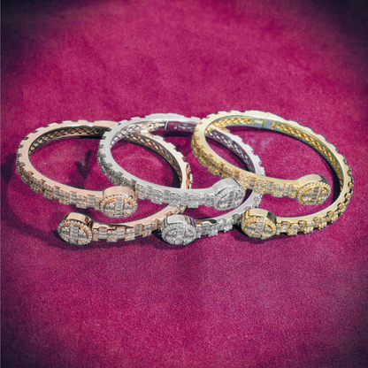 Circle Baguette Moissanite Bangle Bracelet 14K Gold